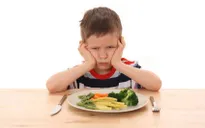 Kén ăn – dấu hiệu bệnh tự kỷ của trẻ em