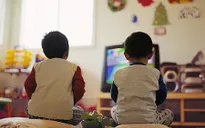 Trẻ em Việt Nam đang... ngồi quá nhiều