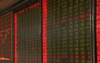 Nhà đầu tư nhỏ lẻ Trung Quốc mất trắng vì chứng khoán