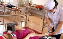 Yên Bái: Hơn 90 công nhân bị ngộ độc do hóa chất có trong thức ăn