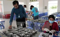 Bình Dương yêu cầu các trường không ký với bếp ăn chưa bảo đảm