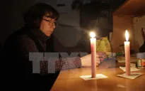 Ukraine nối lại hoạt động cung cấp điện cho Crimea