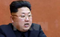 Nhà lãnh đạo Triều Tiên thăm trung tâm điều khiển vệ tinh