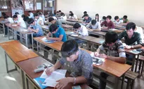 Hải Phòng: Triệt phá đường dây thi hộ bằng tai nghe siêu nhỏ