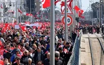 Tunisia: Hàng chục nghìn người tuần hành chống khủng bố