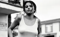 Selena Gomez không thích hẹn hò với 'phi công'