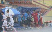 Thanh Bình tung cú sút căng nâng tỉ số lên 2-0