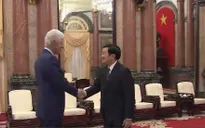 Chủ tịch nước Trương Tấn Sang tiếp cựu Tổng thống Hoa Kỳ Bill Clinton