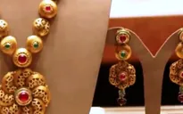 Thủ tướng Ấn Độ khởi động cơ chế ‘tiền tệ hóa’ vàng