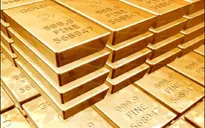 Giá vàng thế giới giảm xuống mức thấp nhất trong 8 tháng