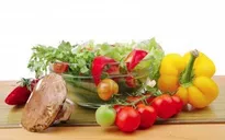 Ăn nhiều rau củ khi còn trẻ giúp tim khỏe mạnh ở tuổi trung niên
