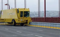 Zipper Truck - Xe dịch chuyển dải phân cách di động