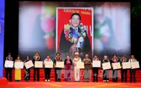 “Vinh quang Việt Nam” 2015 tôn vinh 15 cá nhân, tập thể xuất sắc