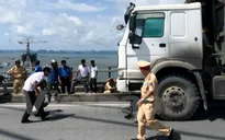 Tai nạn giao thông nghiêm trọng trên cầu Bãi Cháy
