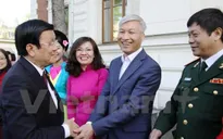 Chủ tịch nước gặp gỡ cán bộ Đại sứ quán tại Nga