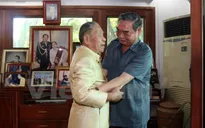 Thường trực Ban Bí Thư thăm các nguyên lãnh đạo cấp cao Lào