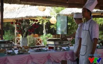 VTV Cup 2015: Các cô gái bóng chuyền ăn ngon, ở xịn tại Bạc Liêu
