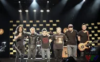 Nghệ sĩ tháng: Dấu ấn 20 năm của rockband Bức Tường