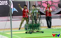 VCK Robocon Việt Nam 2015: FR1 và SVI-01 tiếp tục tỏa sáng