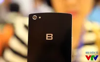 BPhone “ăn đứt” iPhone 6 Plus và Samsung Galaxy S6?