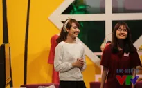 Ngắm Huyền Lizzie nhí nhảnh tại trường quay "Caro và Chấm bi"