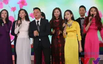 Rộn ràng "Bữa trưa vui vẻ" của những người làm truyền hình