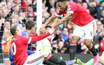 Rooney: Martial mang phép màu đến cho Man Utd