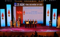 Tổng Công ty DMC đón nhận Huân chương lao động hạng Nhất