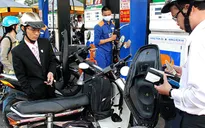 Giá xăng dầu giảm kích thích kinh tế tăng trưởng