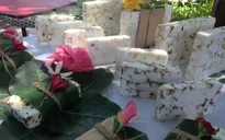 Mang Xà phòng hy vọng đến tận tay trẻ em vùng cao