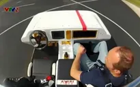 Khám phá xe ô tô robot tự lái