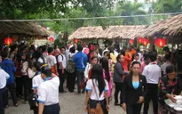 Rộn ràng lễ hội “Sắc xuân miệt vườn”