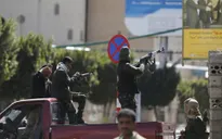 Tổng thống từ chức, Yemen chìm sâu vào bất ổn