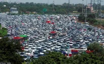 Ấn Độ lưu thông xe luân phiên ngày chẵn - lẻ