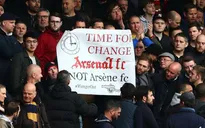 HLV Wenger: CĐV Arsenal làm ảnh hưởng tới cơ hội vô địch