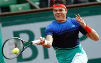 Pháp mở rộng 2016: Milos Raonic bất ngờ bị loại, Stan Wawrinka vất vả đi tiếp
