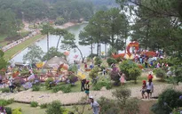 Cặp lá yêu thương lần đầu đến Đà Lạt