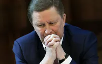 Tổng thống Nga Putin bất ngờ sa thải "cánh tay phải"