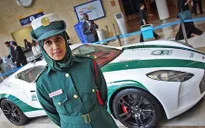 Chiêm ngưỡng dàn siêu xe của cảnh sát Dubai