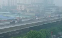 "Quái thú" của Tổng thống Obama rẽ nước hướng về sân bay Nội Bài