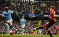 Man City 0-1 Man Utd: Thầy trò Van Gaal "kéo sập" Etihad