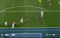 Mark Clattenburg và các cộng sự đã "biếu không" cho Real 1 bàn thắng như thế nào?