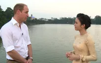 Hoàng tử William dạo Hồ Gươm, thăm cầu Thê Húc cùng MC Thùy Dương VTV4