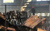 Vụ cháy nhà kho Ngọc Hồi có thể do hàn xì
