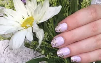 Những mẫu nail đơn giản mà đẹp cho cô dâu trong ngày cưới