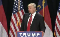Ông Donald Trump lần đầu tiên tung video tranh cử