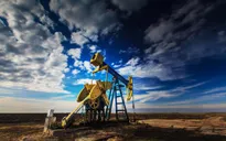 Sản lượng dầu của OPEC tăng cao kỷ lục