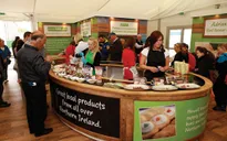 Ireland: Siêu thị giúp hộ sản xuất nhỏ giới thiệu, phân phối sản phẩm