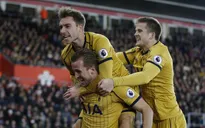 Sút penalty dở tệ, Harry tính chuyển qua chơi bóng... bầu dục