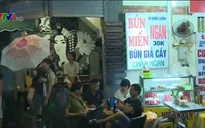 Người dân Hà Nội vui mừng về thông báo sẽ bỏ "giờ giới nghiêm"